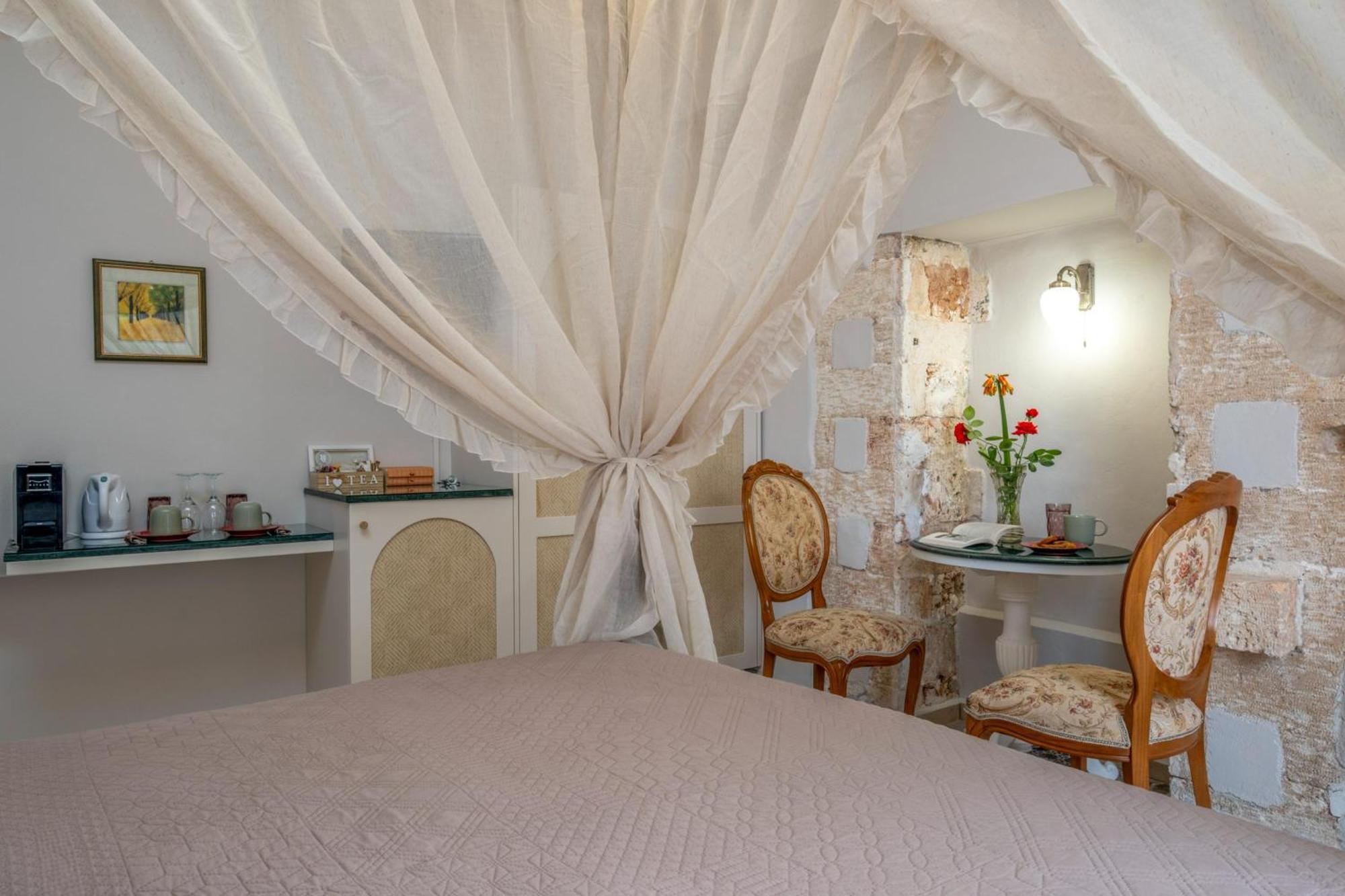 Santa Elena Boutique Rooms 干尼亞 外观 照片