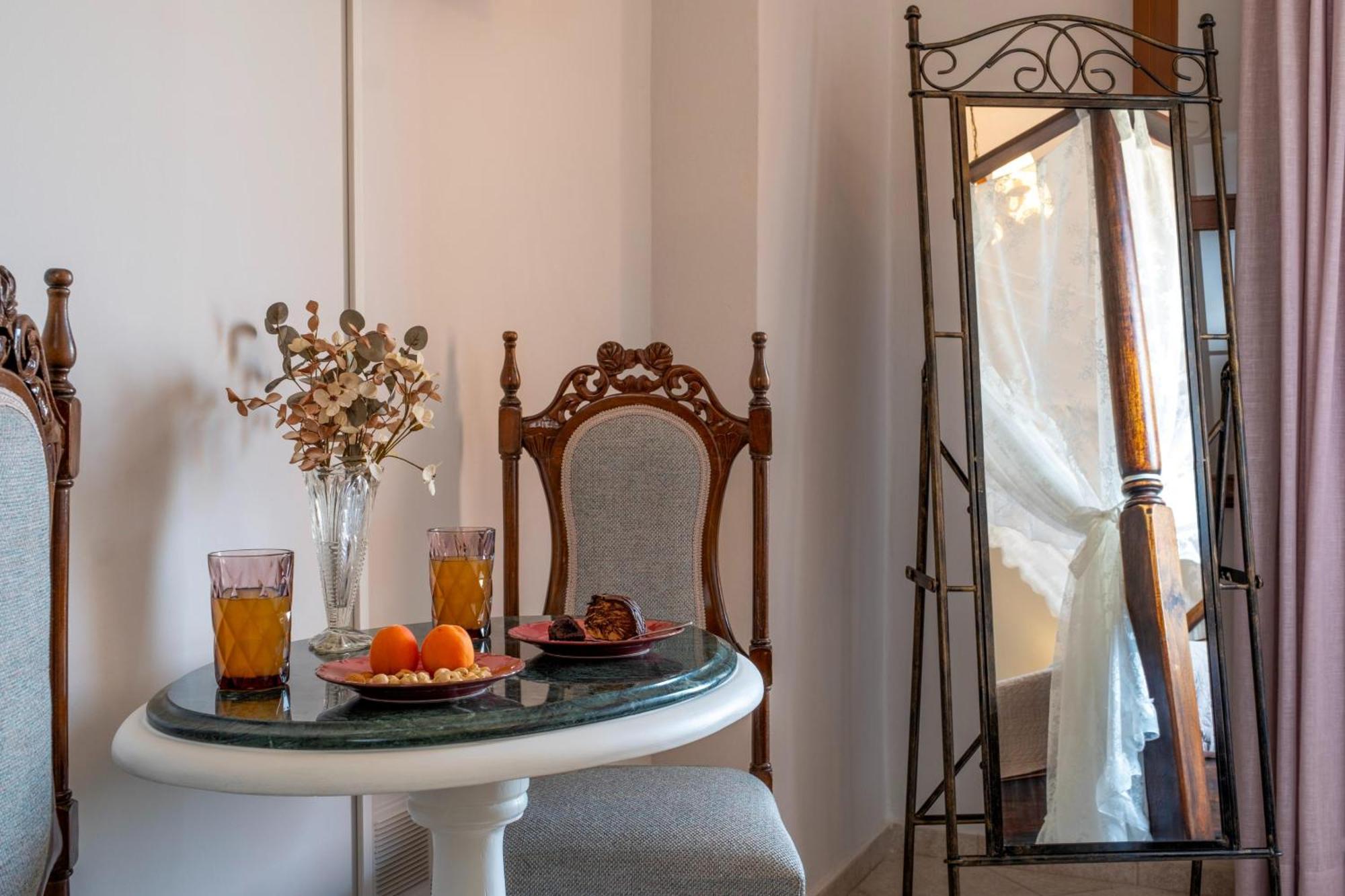Santa Elena Boutique Rooms 干尼亞 外观 照片