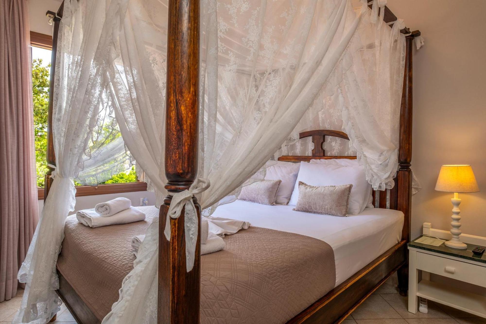 Santa Elena Boutique Rooms 干尼亞 外观 照片